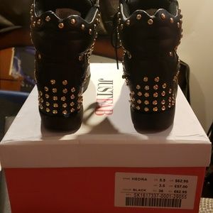 ✴Studded Wedges✴